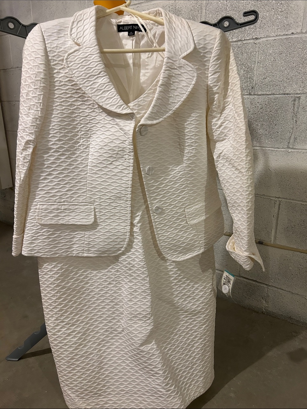 NWT Albert Nipon Dress